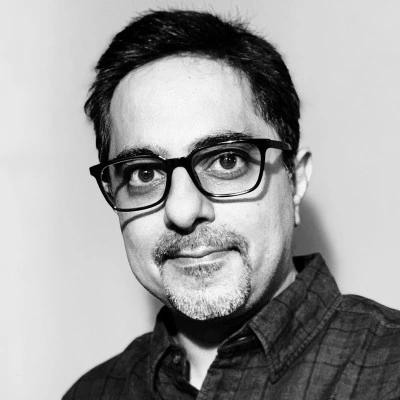 Portrait of Vineet Sabharwal, founder of Blue Canvas Education
